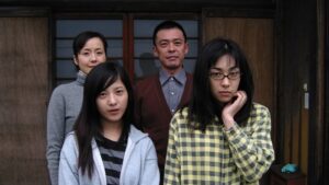 「紀子の食卓」で流れる曲は？