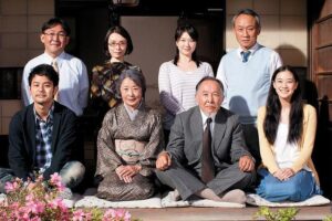 「東京家族」で流れる曲は？